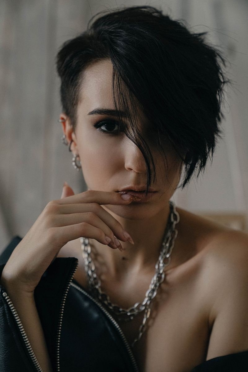 Jenna E.